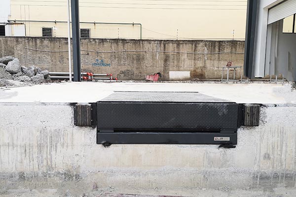 装卸货平台 装卸货平台