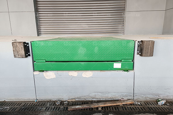 装卸货平台 装卸货平台