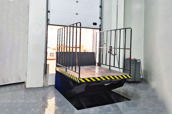 剪叉式装卸货平台 剪叉式装卸货平台