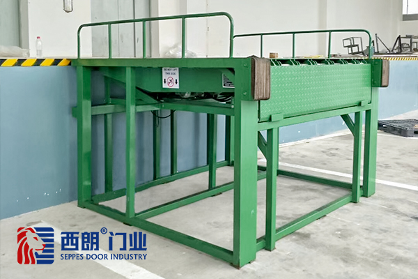 外置钢结构电动升降平台 外置钢结构电动升降平台