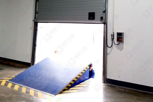 1701759841178207.jpg 150.jpg