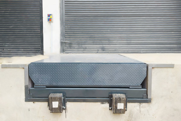 出口装卸货平台 出口装卸货平台