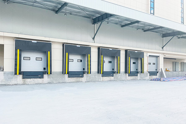 江苏世泰诊断技术出货口装卸平台 江苏世泰诊断技术出货口装卸平台